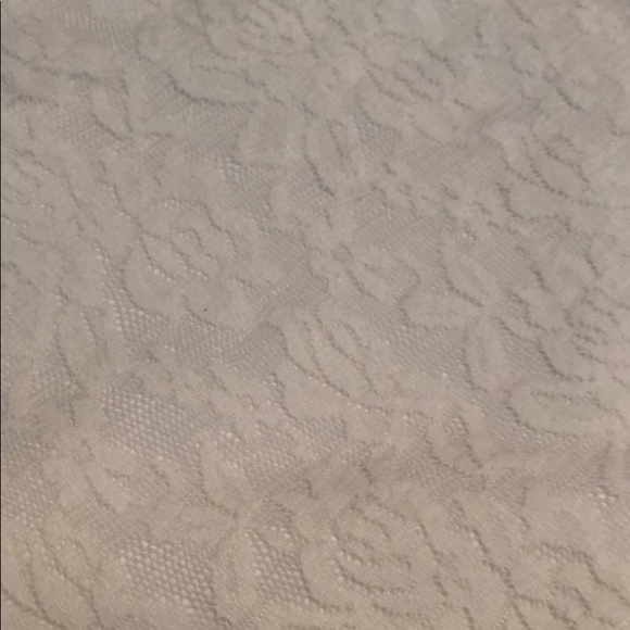 Cream Lace Crop Top from Nordstrom - Picture 3 of 4